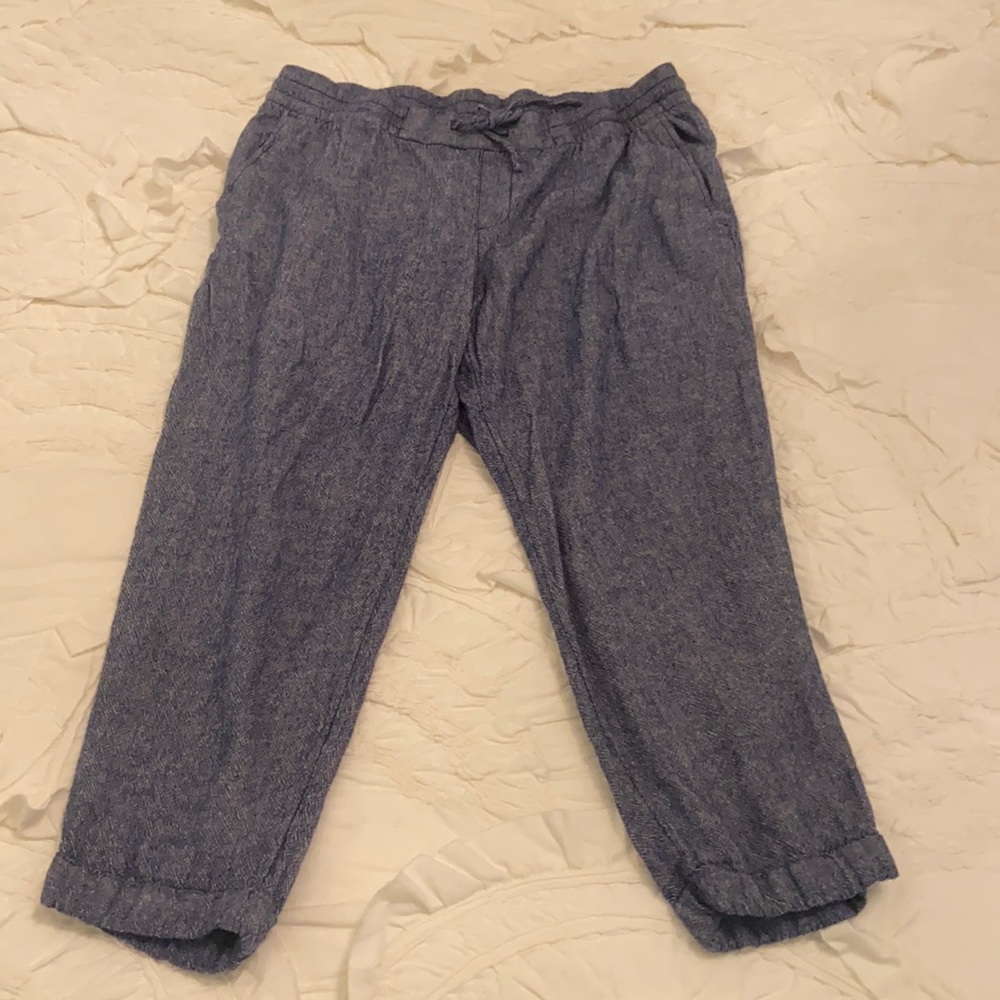 Old Navy Chambray Cropped Pants L